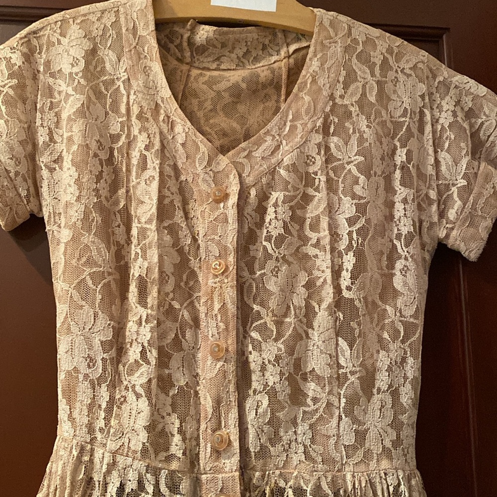 Lace Pool/Beach Dress w/Belt - 17”pit2pit 14”Wx 46”L - Top Lightly Lined